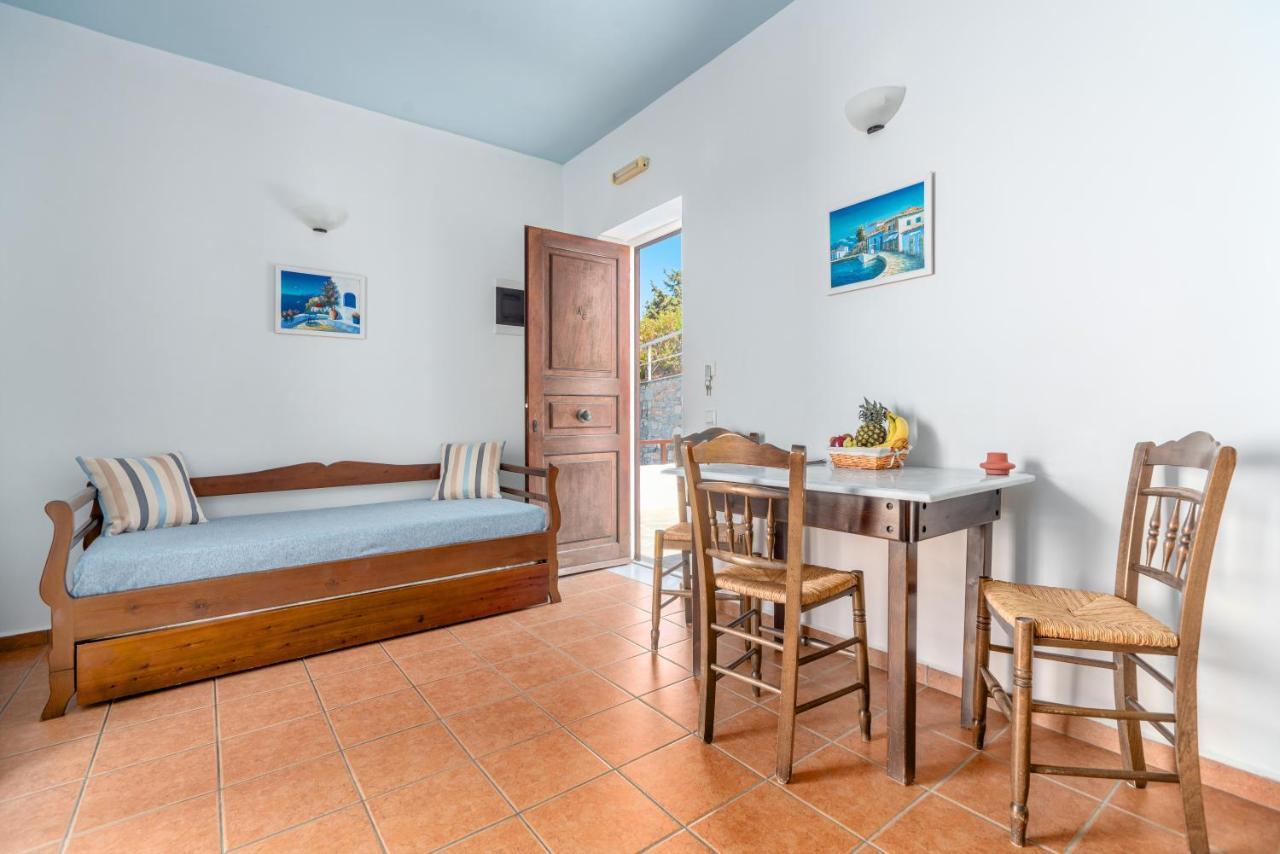 Reggina'S Apartments Finikas  Luaran gambar